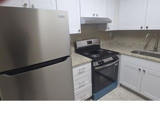312 Meadows Cir #312, Boynton Beach, FL 33436