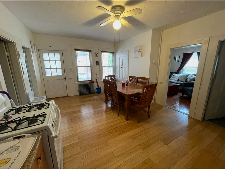 43 Brooks Ave #1 — Photo 5