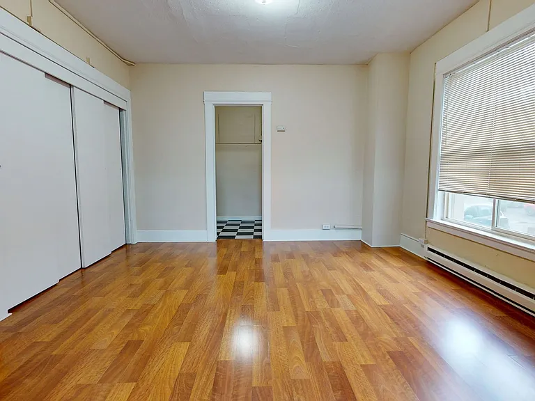 Roycroft Apartments — Photo 41