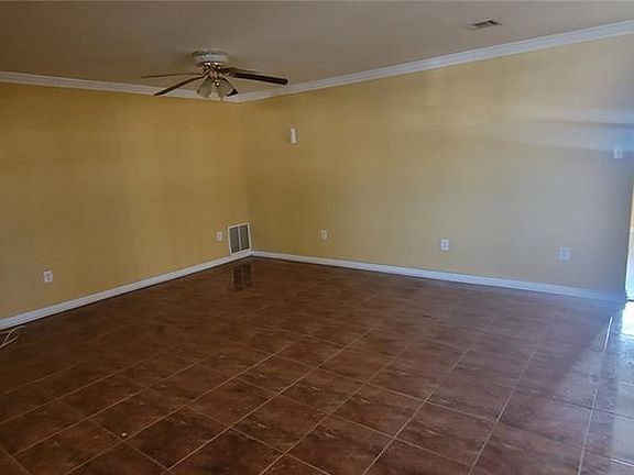 4th image of 4635 Gabriel Dr
