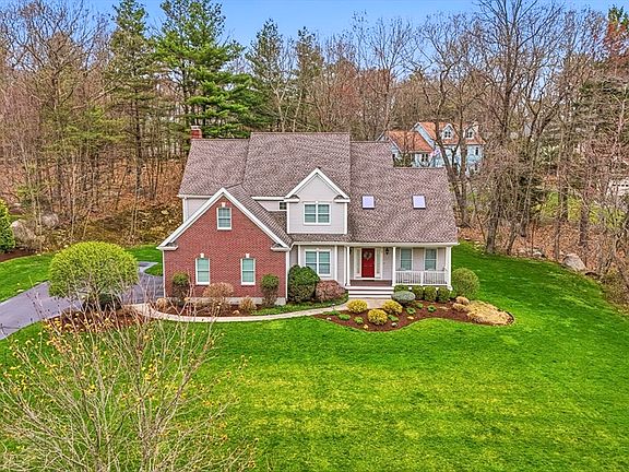3rd image of 3 Deer Ridge Rd