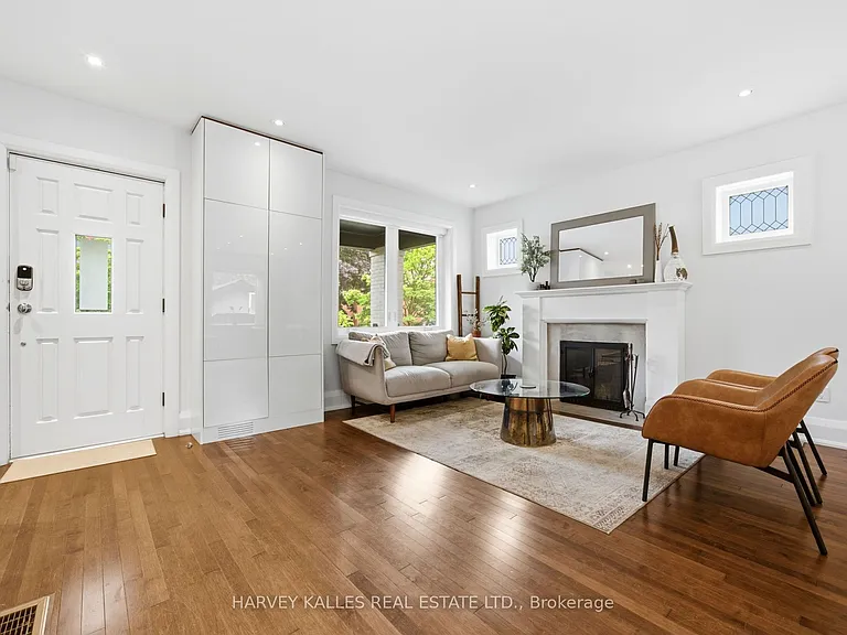 67 Falcon St — Photo 10