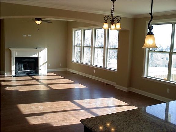 4th image of 1163 McCrory Cir Lot 928