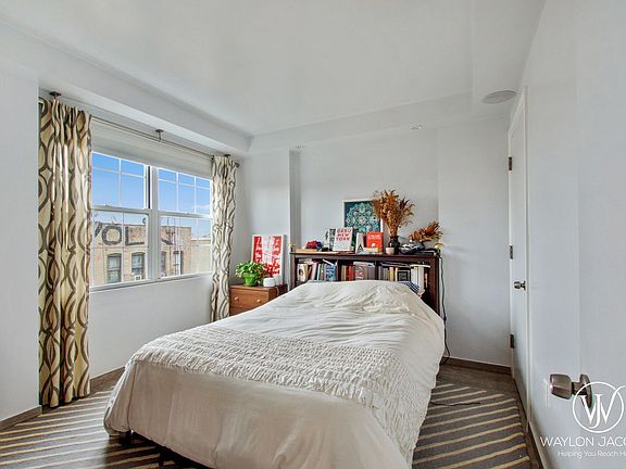 5th image of 379 Broadway APT 5B