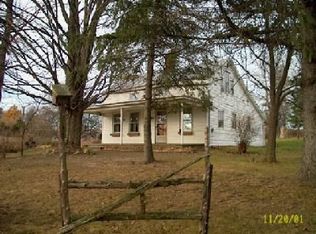 11 Shook Rd, Hudson, NY 12534