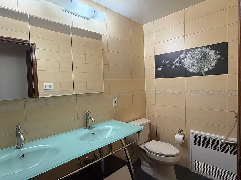 176 Bay 43 St #2 — Photo 7