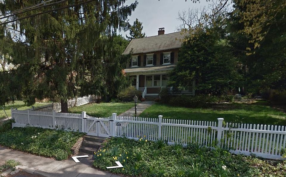 1st image of 8905 Kensington Pkwy
