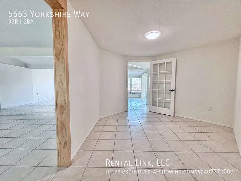 5663 Yorkshire Way — Photo 31