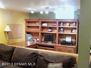 5th image of 221 Northview St