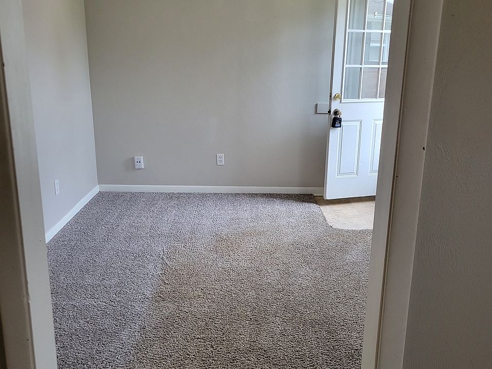 1st image of 414 S Pennsylvania St #414