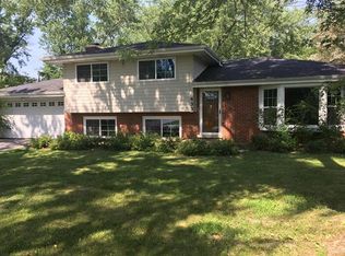 433 Hackberry Rd, Frankfort, IL 60423