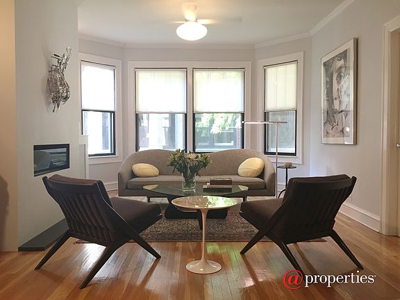 4th image of 7639 N Eastlake Ter APT 2C