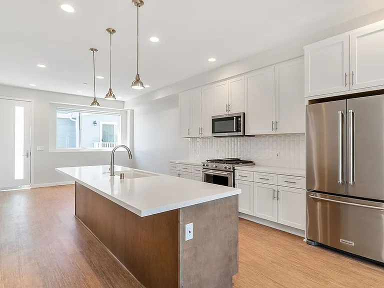 1214 Tennyson St. — Photo 8