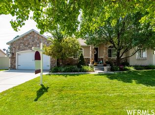 5719 W Hill Stone Dr, South Jordan, UT 84009