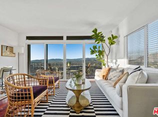 7171 Pacific View Dr, Los Angeles, CA 90068