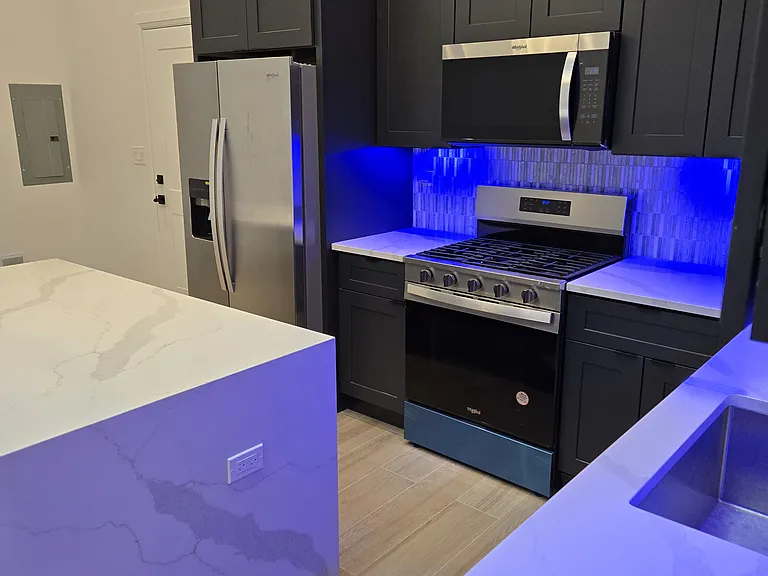 2909 N Milwaukee Ave #3 — Photo 4