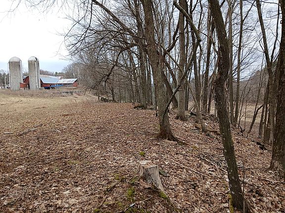 3rd image of 1891 Hanna Rd