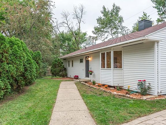 4th image of 1920 Brock Ct