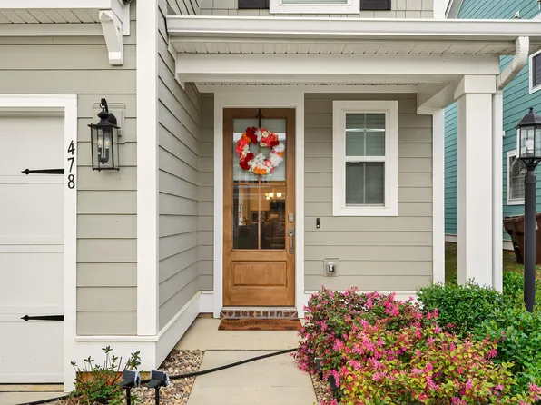 478 Eagleview Dr, Moncks Corner, SC 29461