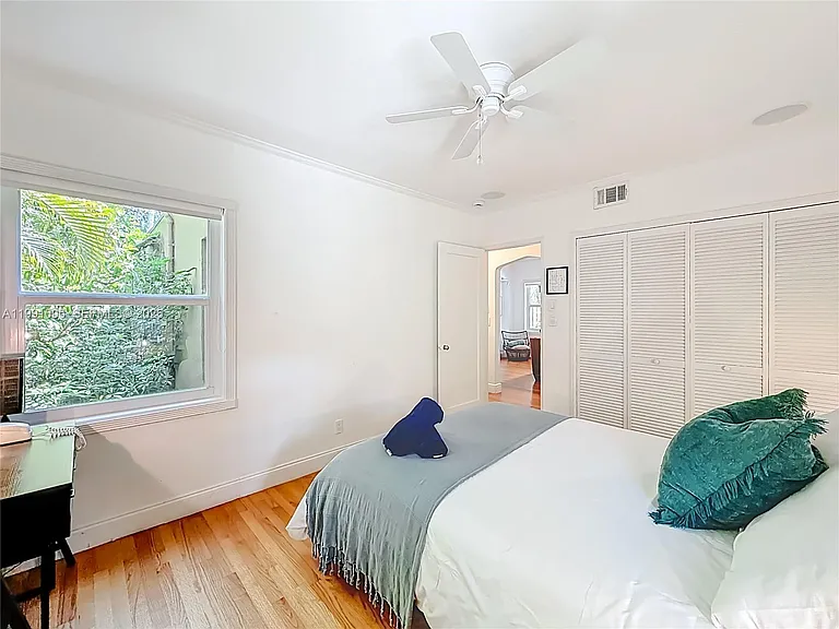 1419 NE 4th Ct — Photo 21