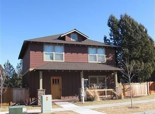 2718 NE Great Horned Pl, Bend, OR 97701