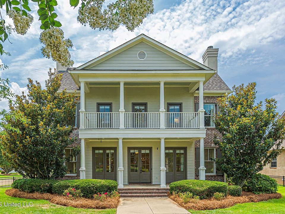 1st image of 101 Arbor Lndg