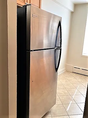 Rented by D S J Realty LLC | media 9