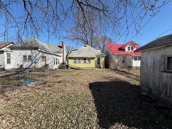 5th image of 216 S Prospect Ave