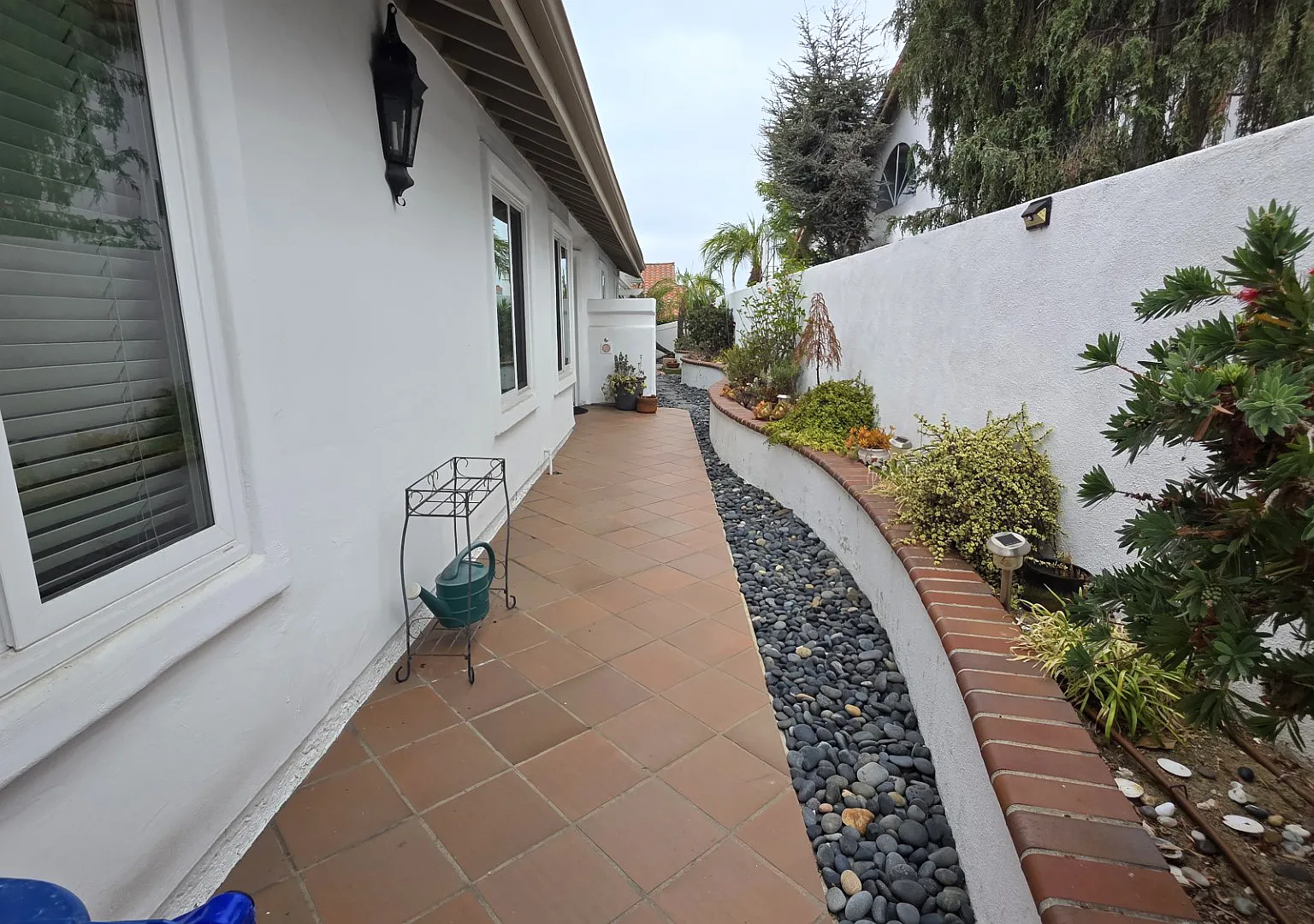2 bed, 1800 sqft, $3,500 — Photo 4