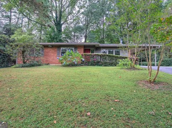 1990 Glenroy Pl SE, Smyrna, GA 30080
