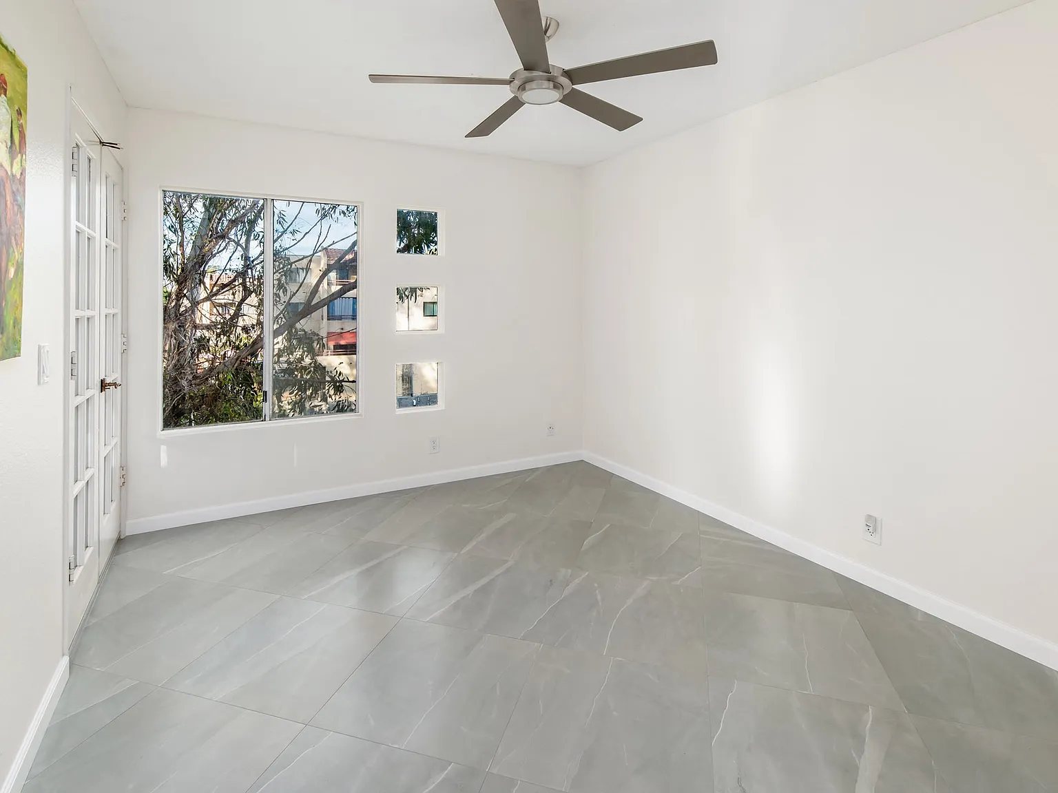 2 bed, 800 sqft, $2,100 — Photo 2