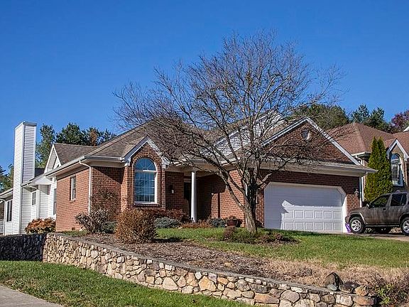 2nd image of 4821 Farmington Place Ct