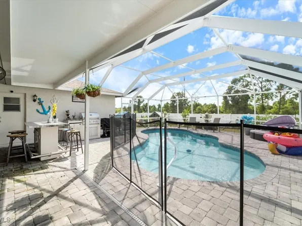 1021 Alvin Ave, Lehigh Acres, FL 33971