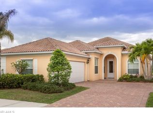 8739 Ferrara Ct, Naples, FL 34114