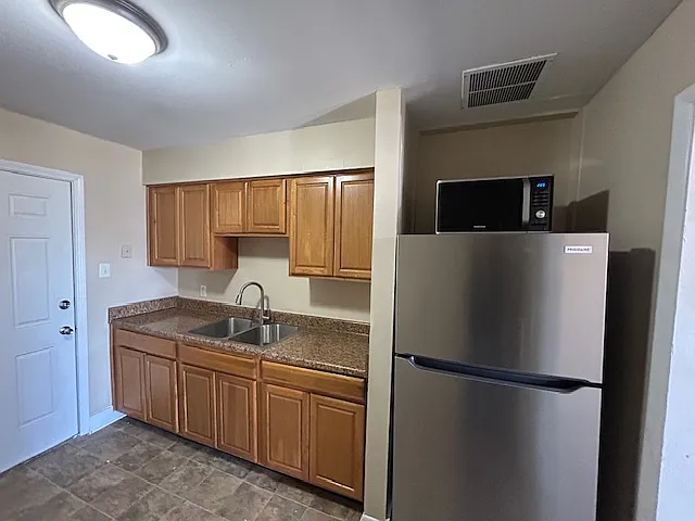 3-5648 Spearfish Dr — Photo 6