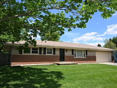 49 E 6th St, El Paso, IL, 61738