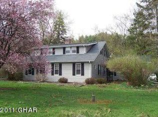 459 W County Rd, Sugarloaf, PA 18249