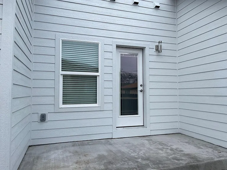 1105 Schley Ave #B — Photo 15