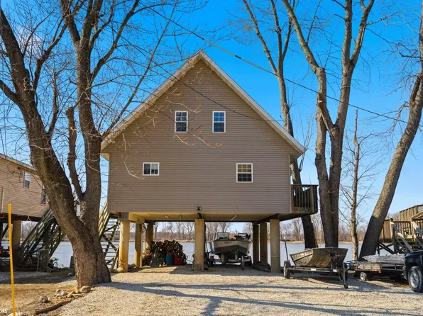 1438 & Rd #J, Gladstone, IL 61437