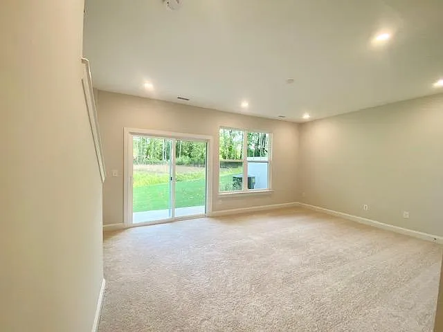 First level bonus room