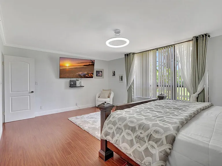 7194 Promenade Dr #102 — Photo 27
