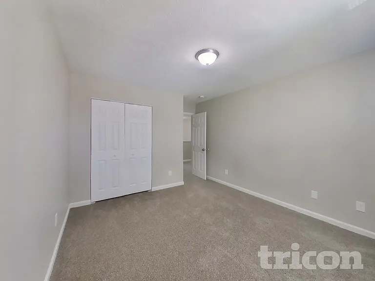 2337 Middle View Dr — Photo 12