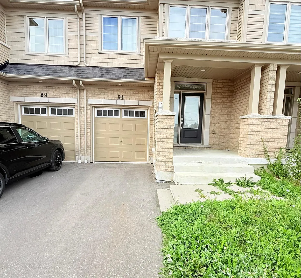 3 bed, $2,990 — Photo 1