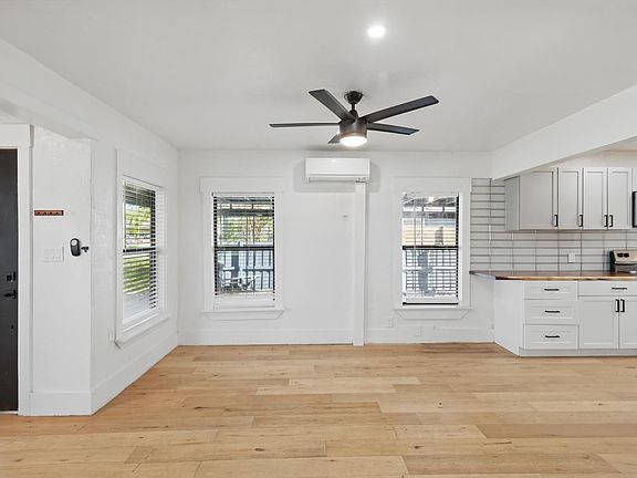 3rd image of 1506 N Waddill St #1