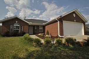 1st image of 1011 Applewood Cir