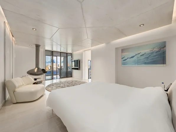 704 Broadway image 7 of 29