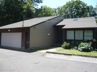 652 Nottingham Ct, Toms River, NJ 08753