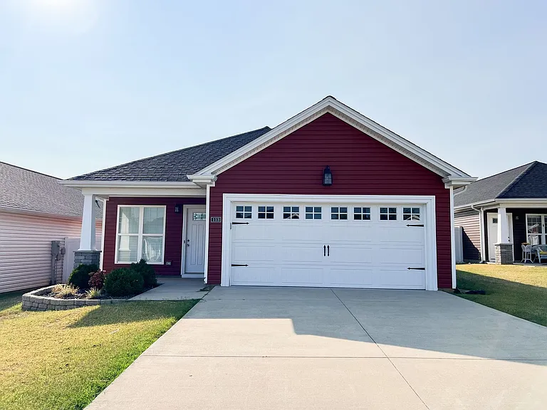 113 Sir Barton Ct — Photo 1