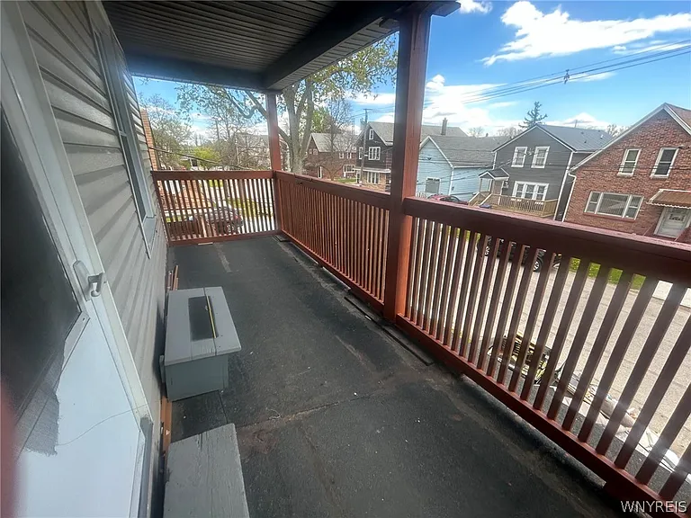 138 Austin St — Photo 11