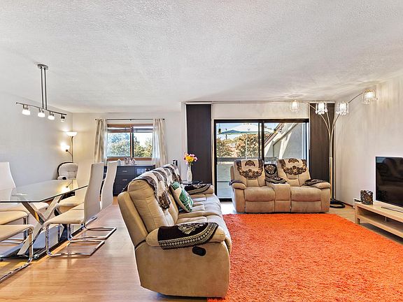 3rd image of 2201 The Alameda APT 15